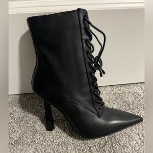 Elegant Black Lace-Up Women's Boots ALDO